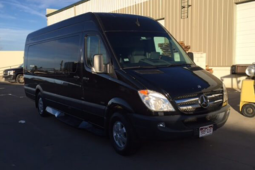 Van rentals in Milwaukee